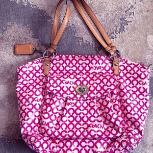 COPY - Coach Canvas Purse pink c logo